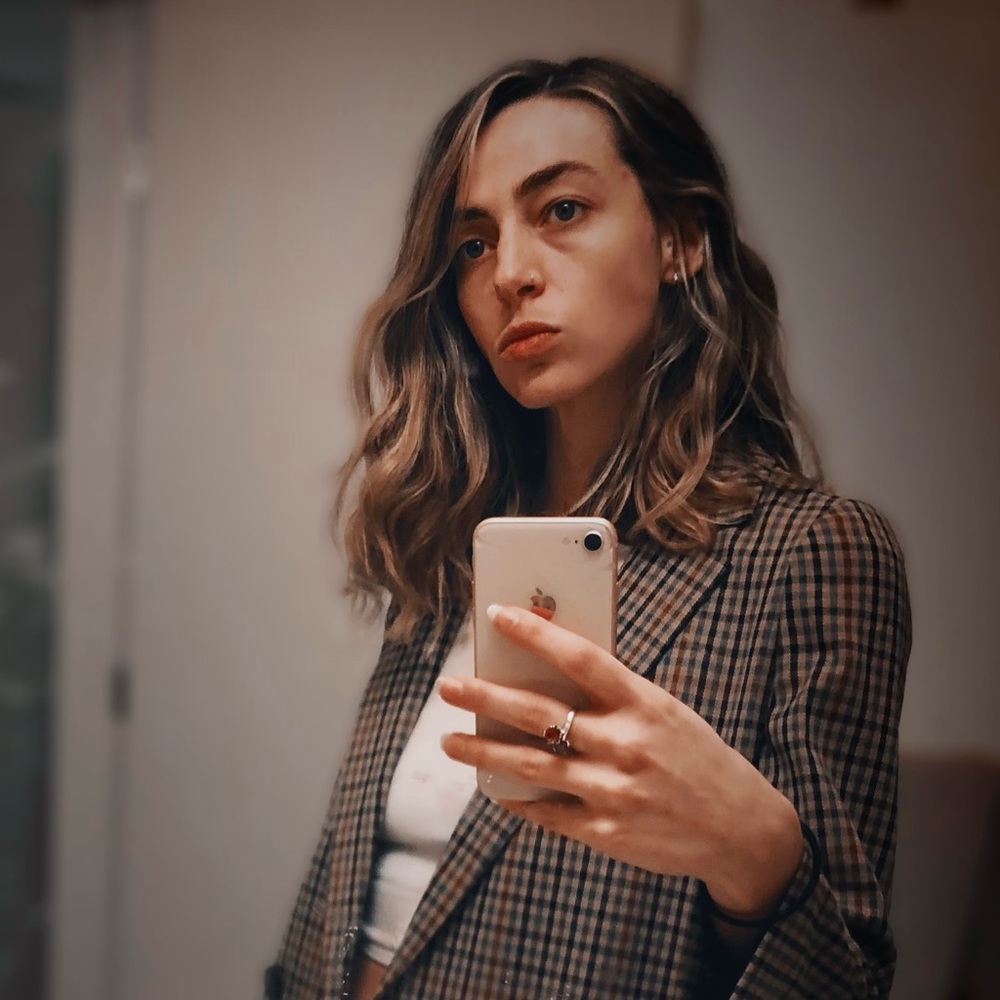 Meet your Posher, Lea